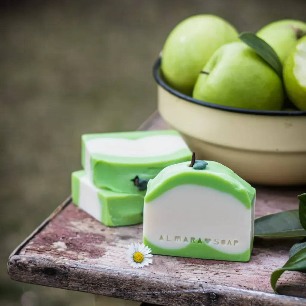 e6-green-apple-image-2-hi.webp